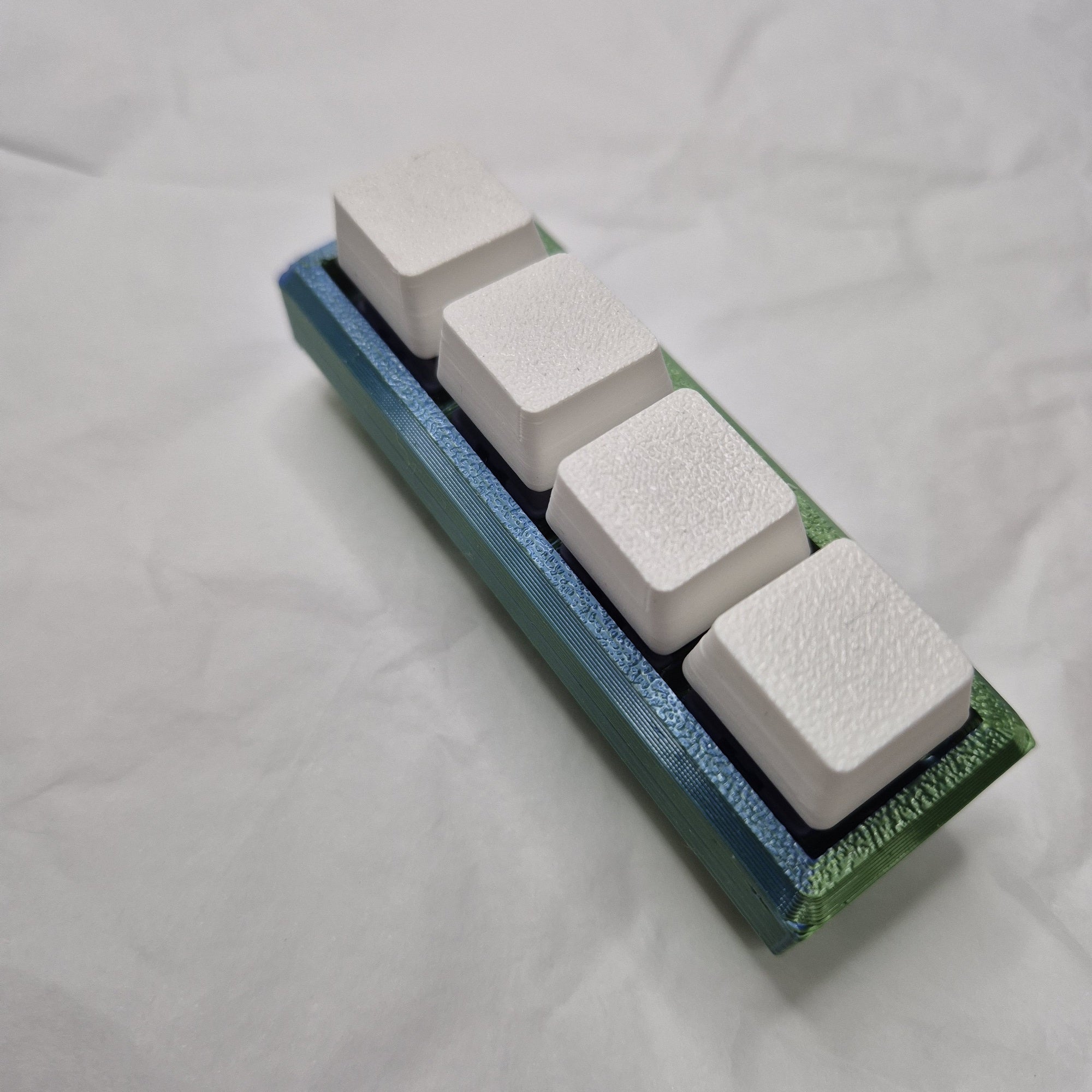 3dFidgets - Clicky Button with Real Mechanical Keyboard Switches
