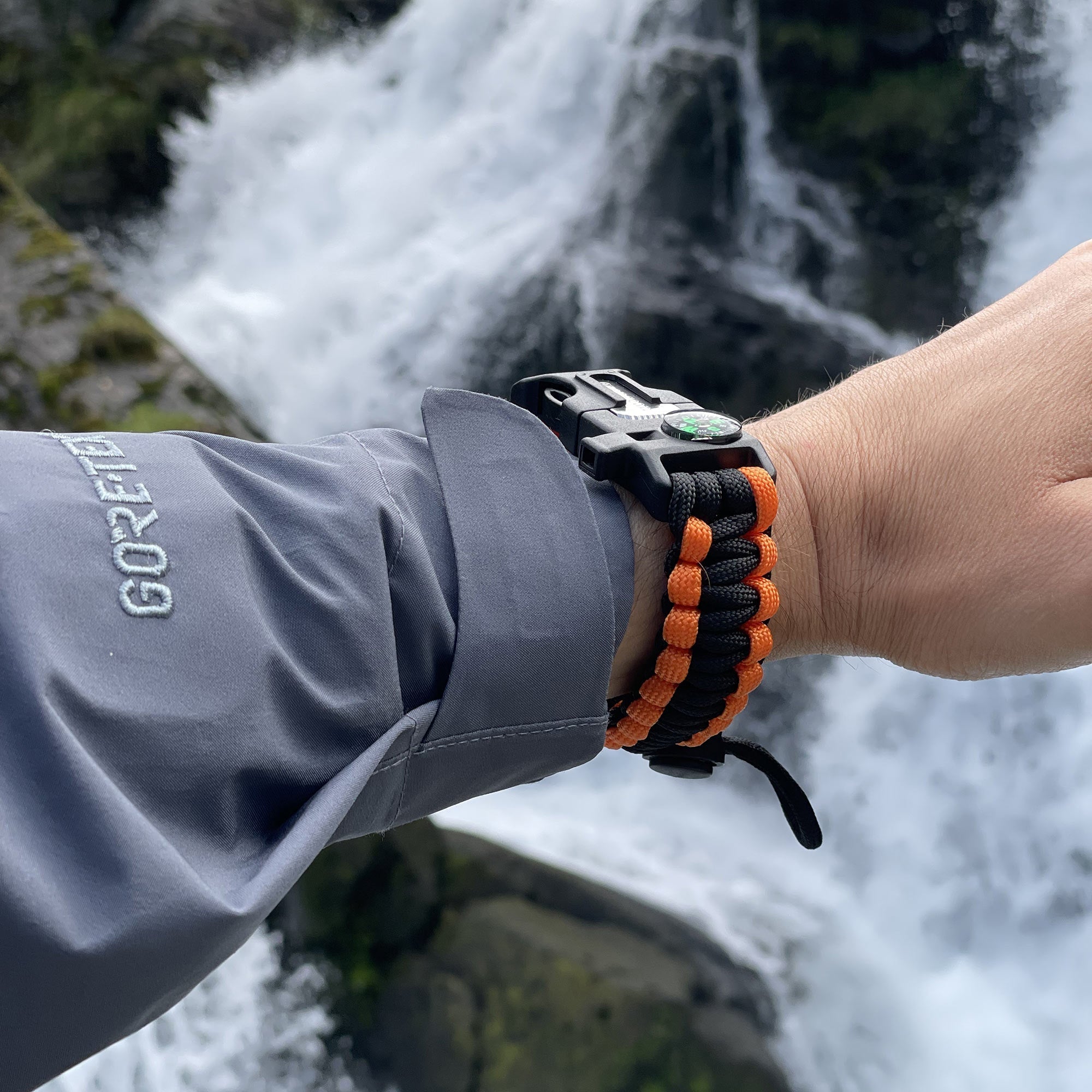Paracord Survival Bracelet (2 Pack), Fire Starter, Whistle, Compass